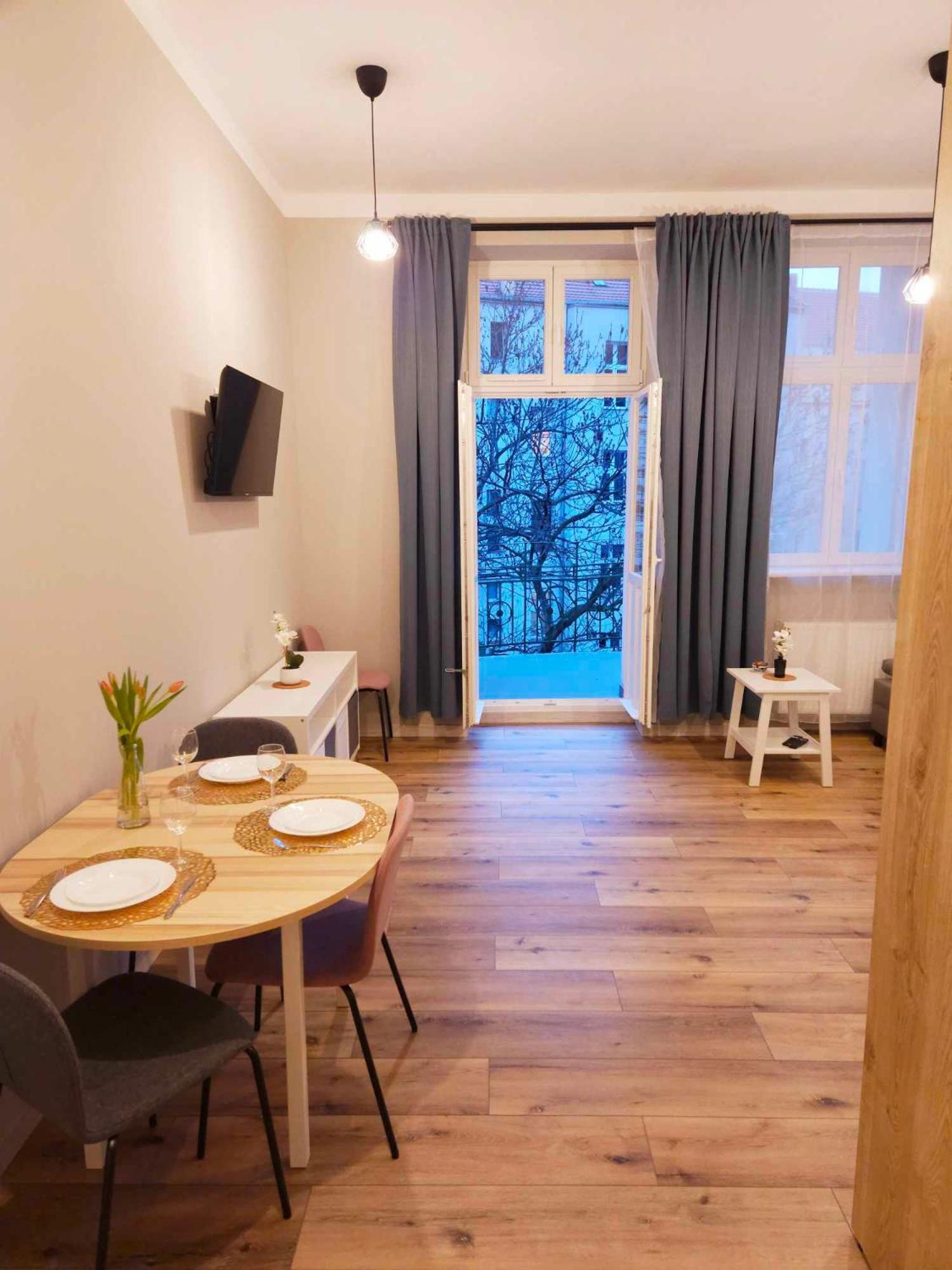 Justinrent 3 Apartment Legnica Ngoại thất bức ảnh